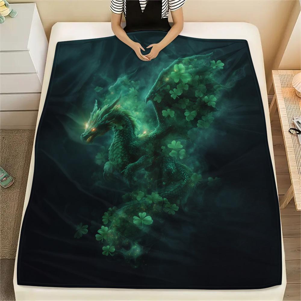 Green Dragons  Print Flannel Blanket, High quality Comfortable for All Seasons, Home Decor, Warmth and Comfort 80cm x 120cm