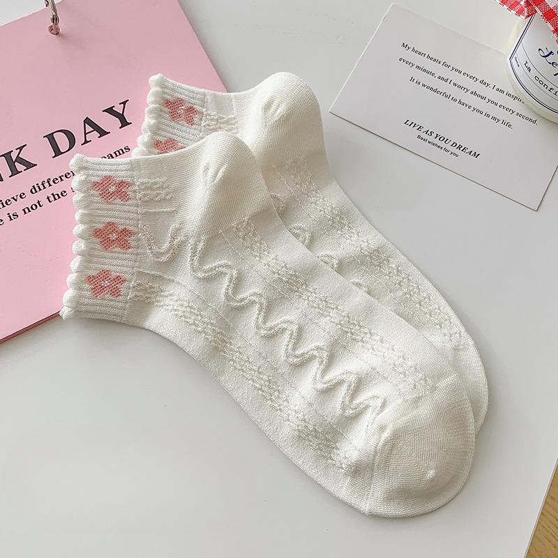 3 Pairs of Summer Thin Boat Socks for Women, Deodorizing, Sweat-absorbing, Mesh Sweet Short Socks That Don't Fall Off, Women's Socks