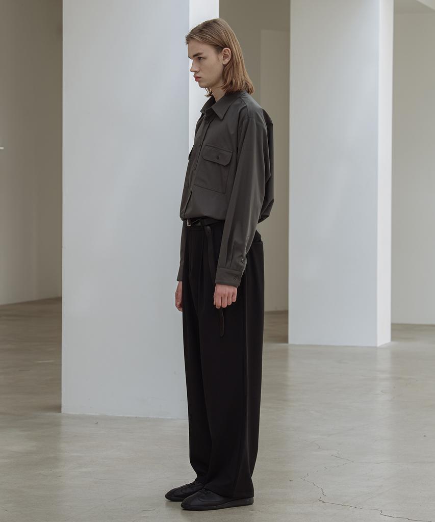 Dekkoloso Back Half Banding Double Pleated Wide Pants [Black]