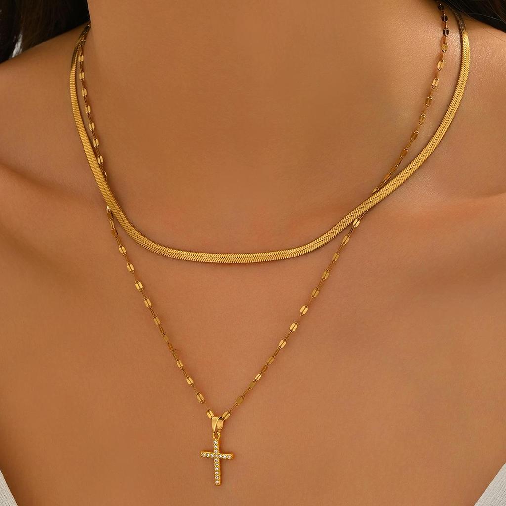 Titanium Steel Cross Pendant Necklace - Elegant Women's Clavicle Chain Jewelry