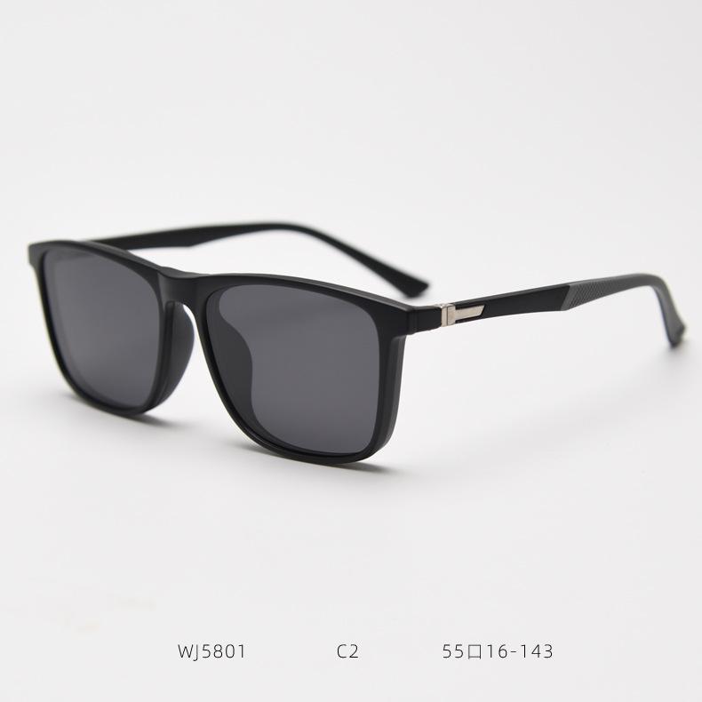 

Blue Lightweight Filtering Nearsighted Glasses For Men Vintage Black Square-shaped Clip-on Type Sunglasseses Myopia Anti-glare Coating Glasses 0