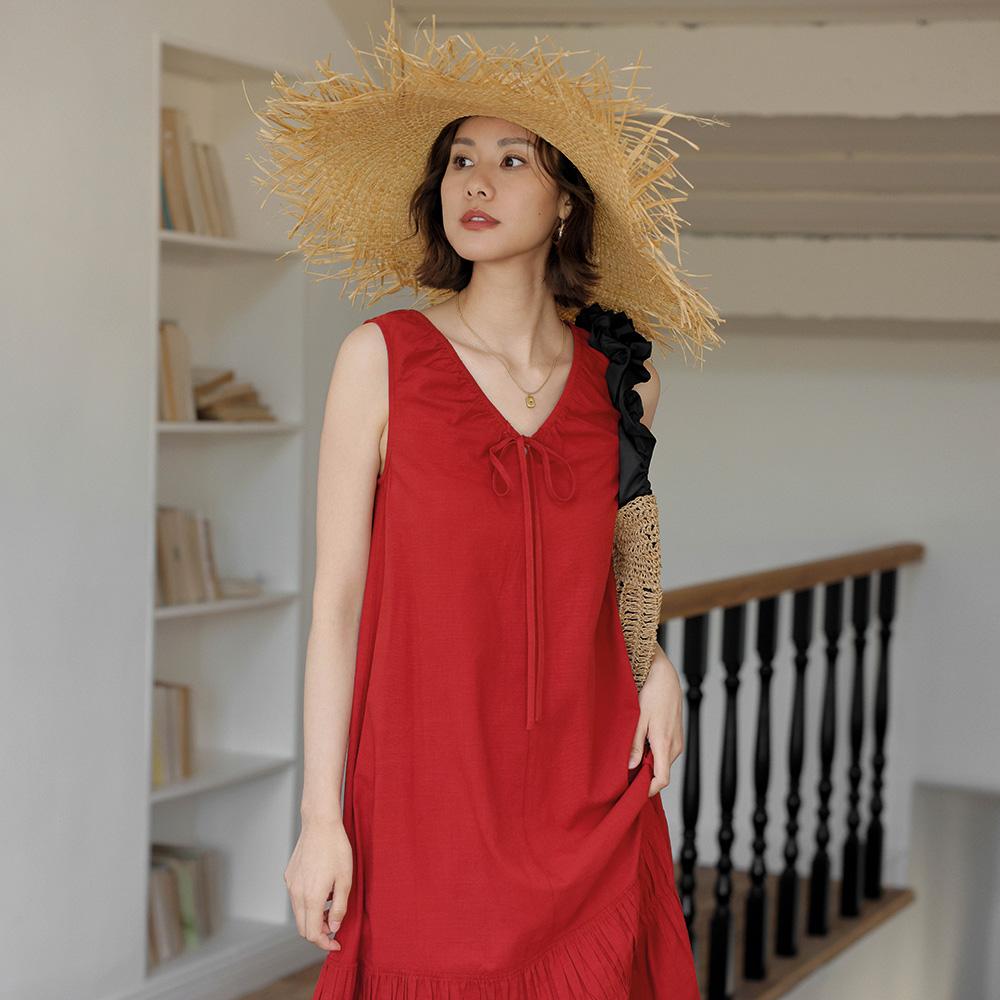 Laengsseon Ls_Niche V-Neck Red Dress