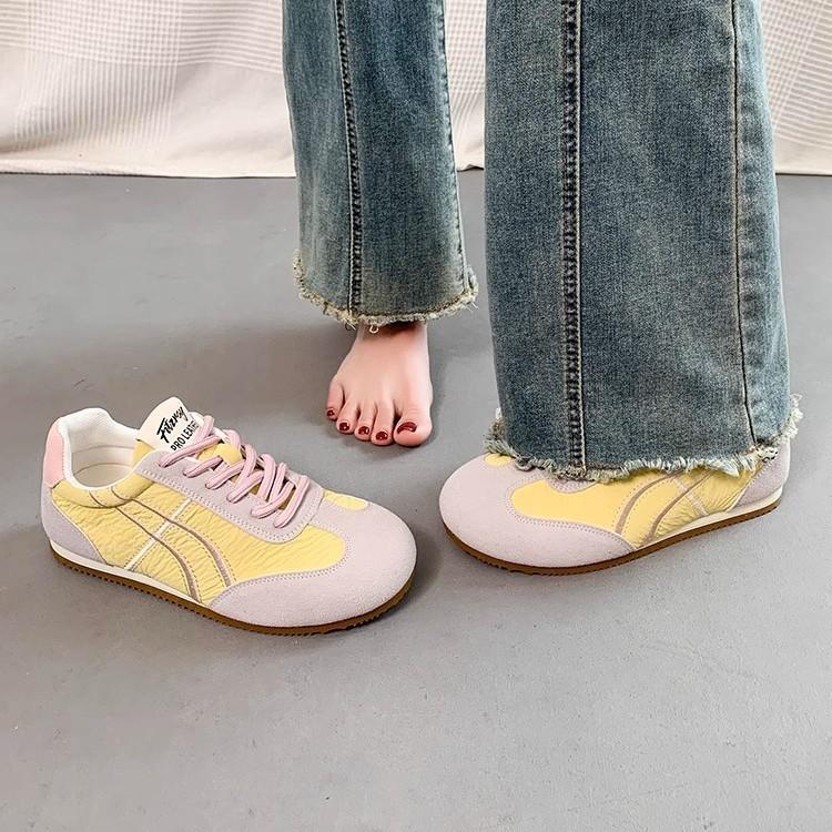 2025 new German training shoes women's casual shoes spring and summer popular versatile little white Forrest Gump shoes flat sports board shoes