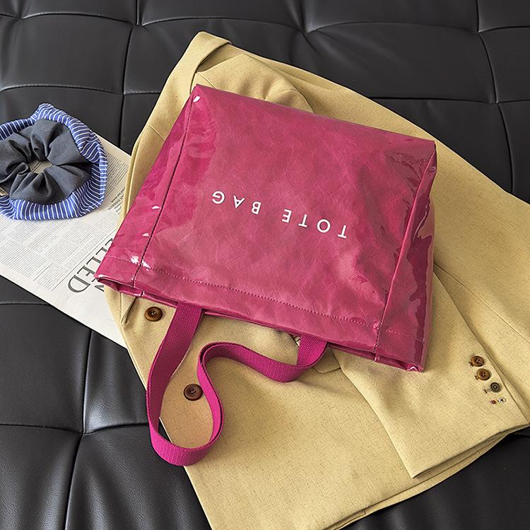 2025 Spring Jelly Bag Women's Tote Bag Large Capacity PVC Tote Bag Commuter Versatile Mommy Shoulder Bag