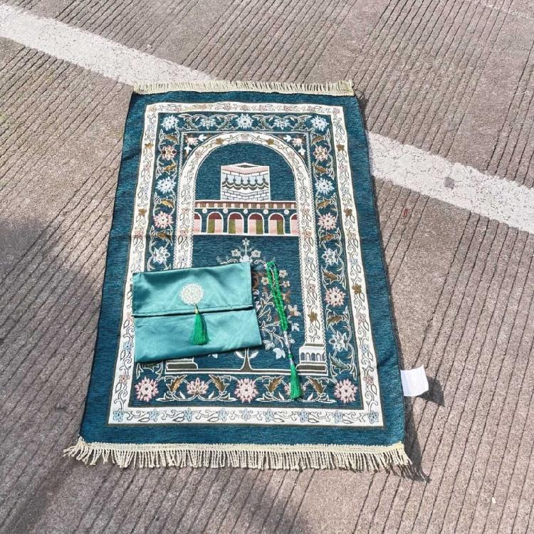 Beautifully Color Prayer Carpet Praying Rug Mat With Beads and Storage Bag Suitable For Women And Men Bayram Gift