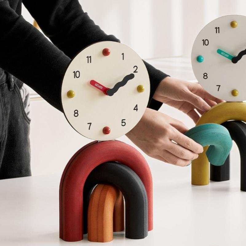 Retro and Novel Office Desk Clock Frosted Texture Table Clock Dormitory Desk Furnishing Living Indoor Room Home Decor Die Uhr