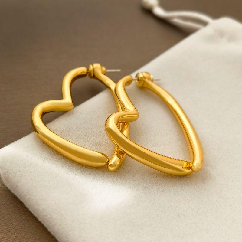 Welfare Fancy Accessible Luxury Spring/Summer New Arrival Earrings Necklace Fashion Elegant Vintage Earrings Trendy Niche Accessories