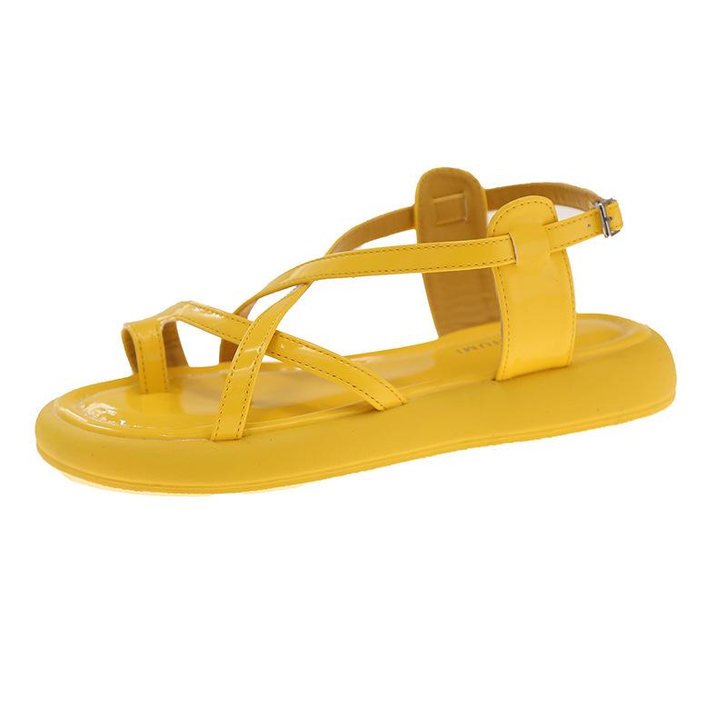 

Niche design French retro cross-strapped toe sandals women s 2025 summer new platform beach Roman shoes 40