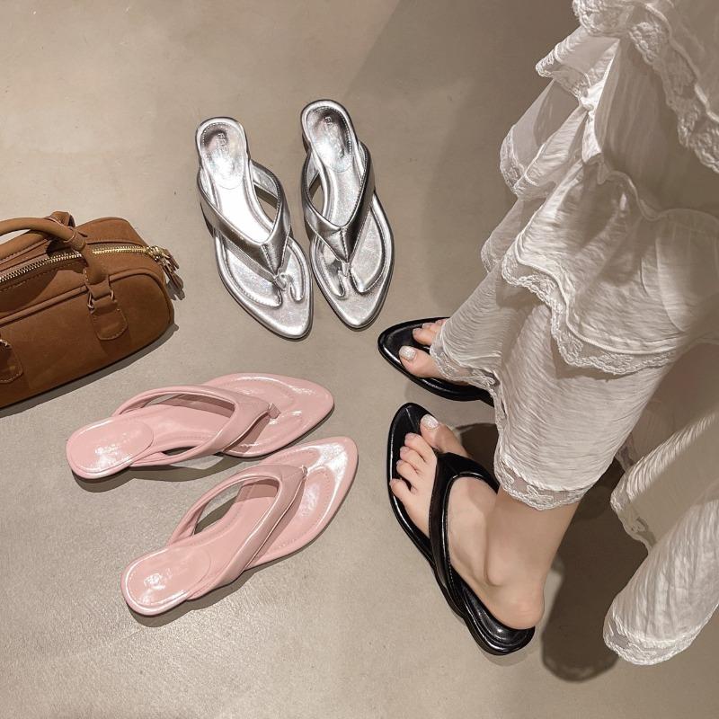 Pointed Toe Mid-heel Cool Slippers Women's Summer Wear New Slope Heel Flip-flops Tide