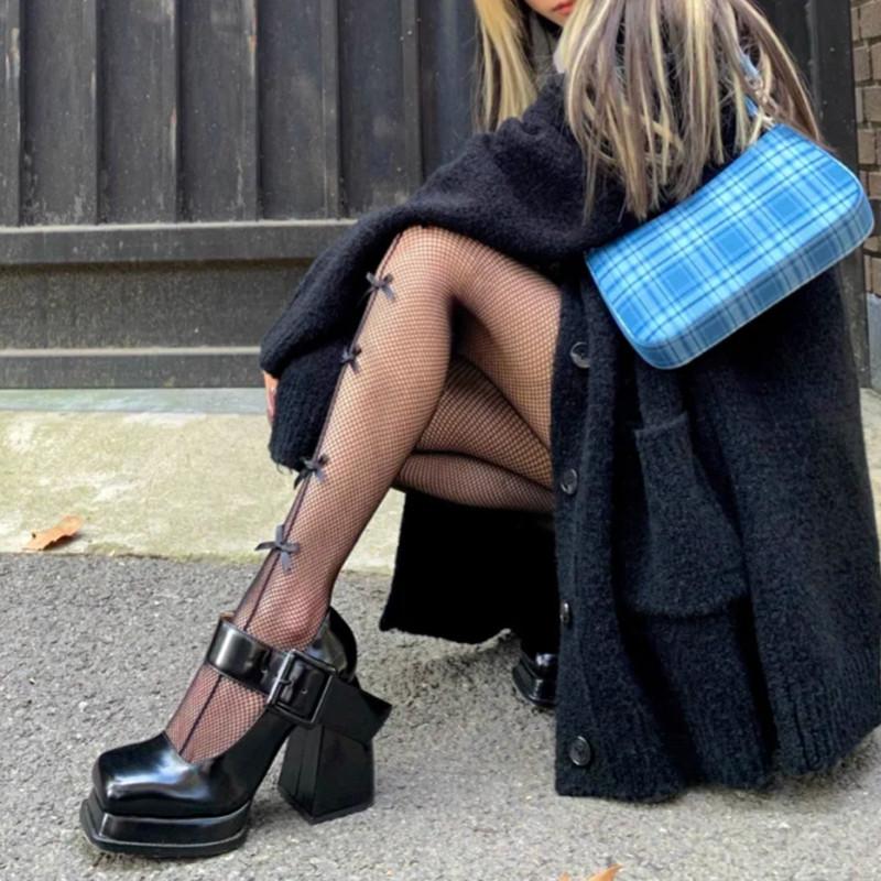 High heels women's Mary Jane shoes single shoes black British autumn and winter 2025 new velvet temperament British small leather shoes