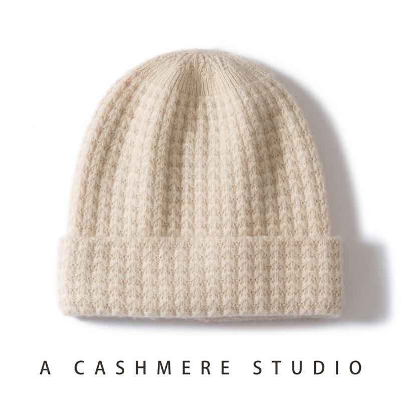Spot autumn and winter thickened cashmere hat women's knitted simple casual versatile flower yarn hat men's outdoor