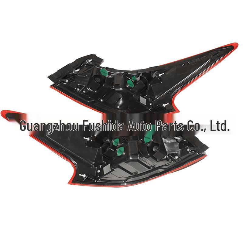 Compatible Outer Tail Lights for 2016-2018 Nissan Altima (26554-2GF0B, 26559-2GF0B)