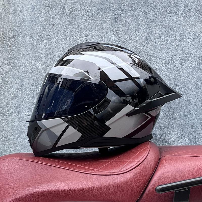 Full Helmet Double Mirror Helmet Men's Four Seasons Universal Hard Hat Female Knight Locomotive Double Lenses