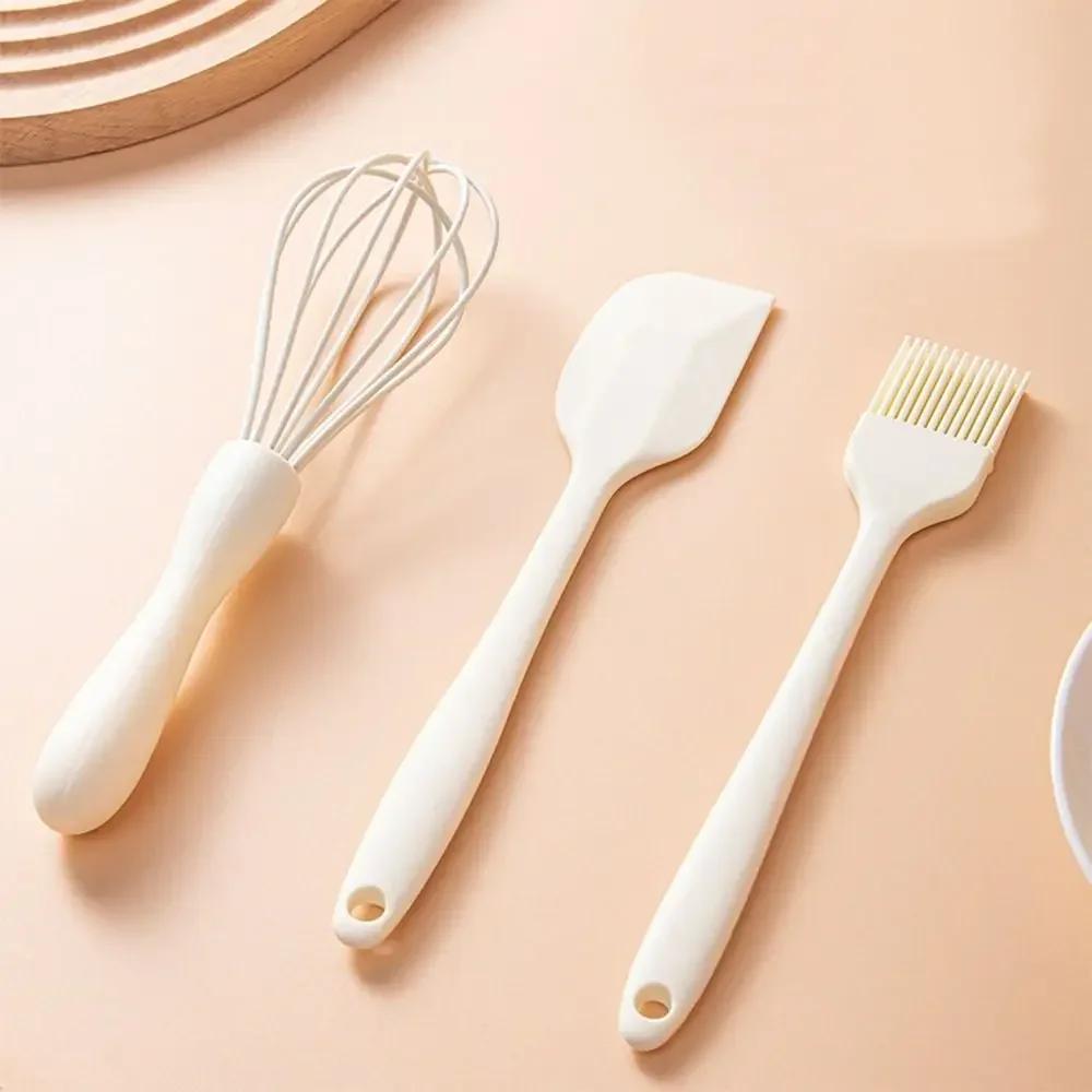 Household Kitchen Gadgets Heat-resistant Baking Kitchens Accessories Silicone Tableware Kitchen Useful Things Cake Cream Spatula