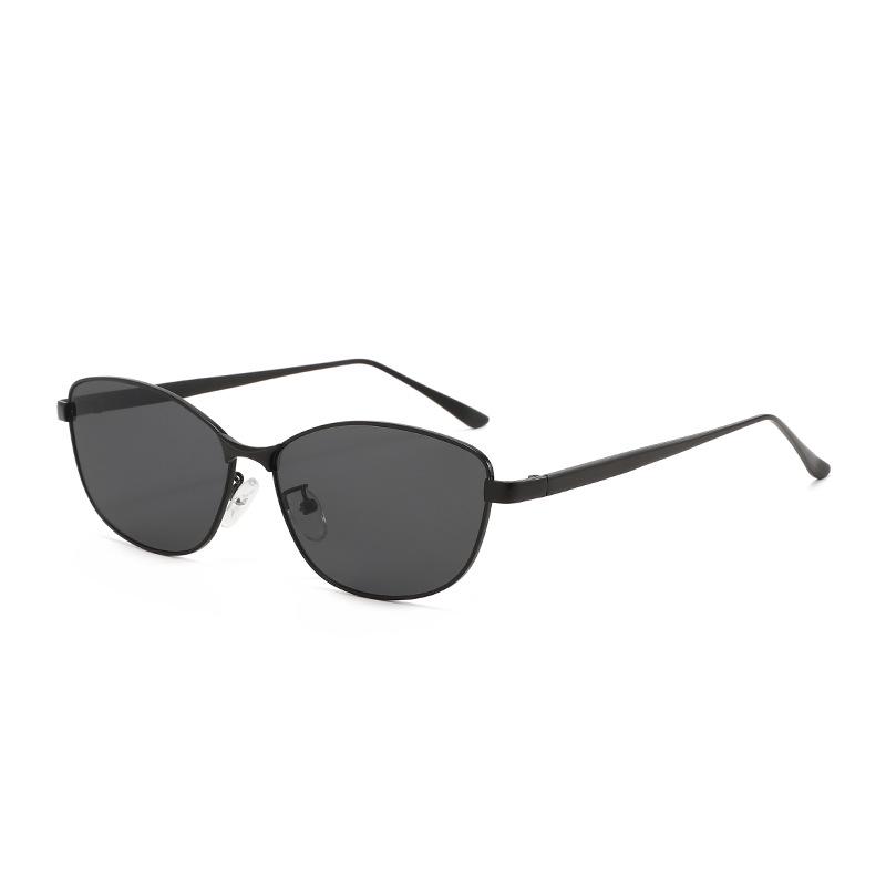 2025 Retro Metal Sunglasses for Men & Women - European & American Fashion, Versatile for Bare Face
