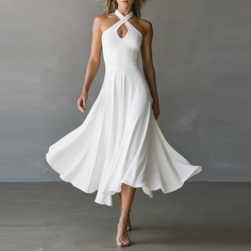 Retro Elegant Black Keyhole Backless Halter Neck A-line Long Dress for Women