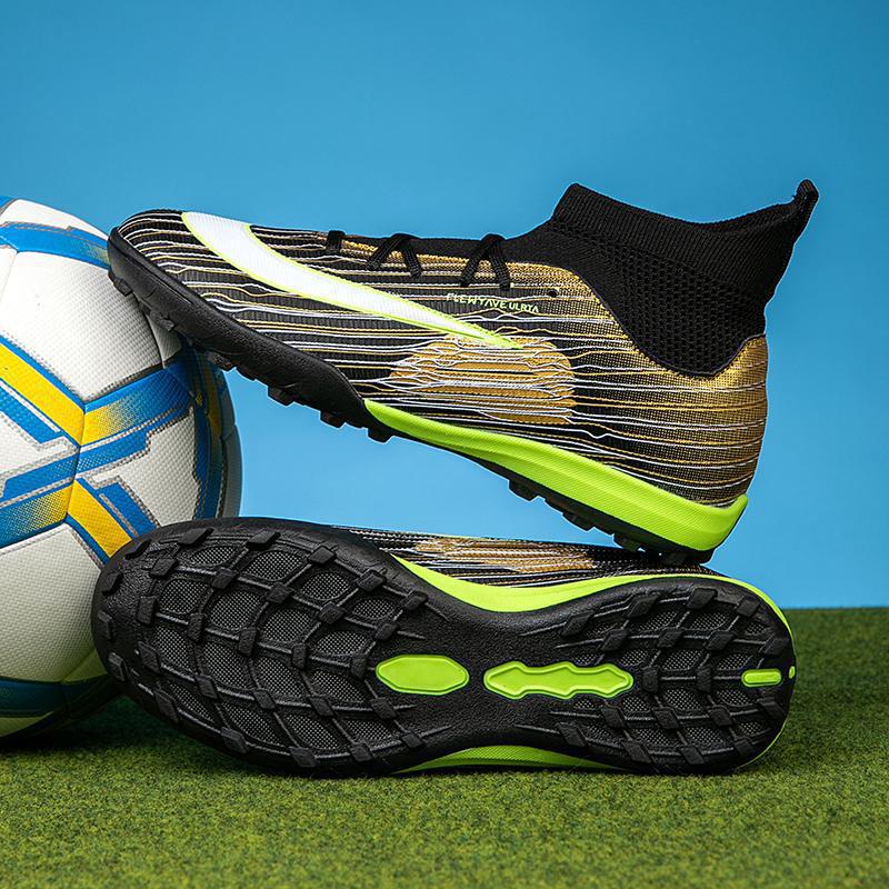 High-Top Long-Spike Football Shoes for Teens on Artificial Turf