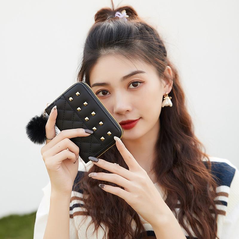 Mała torebka damska, damski portfel z haftem, nowa letnia moda, torba na dowód osobisty