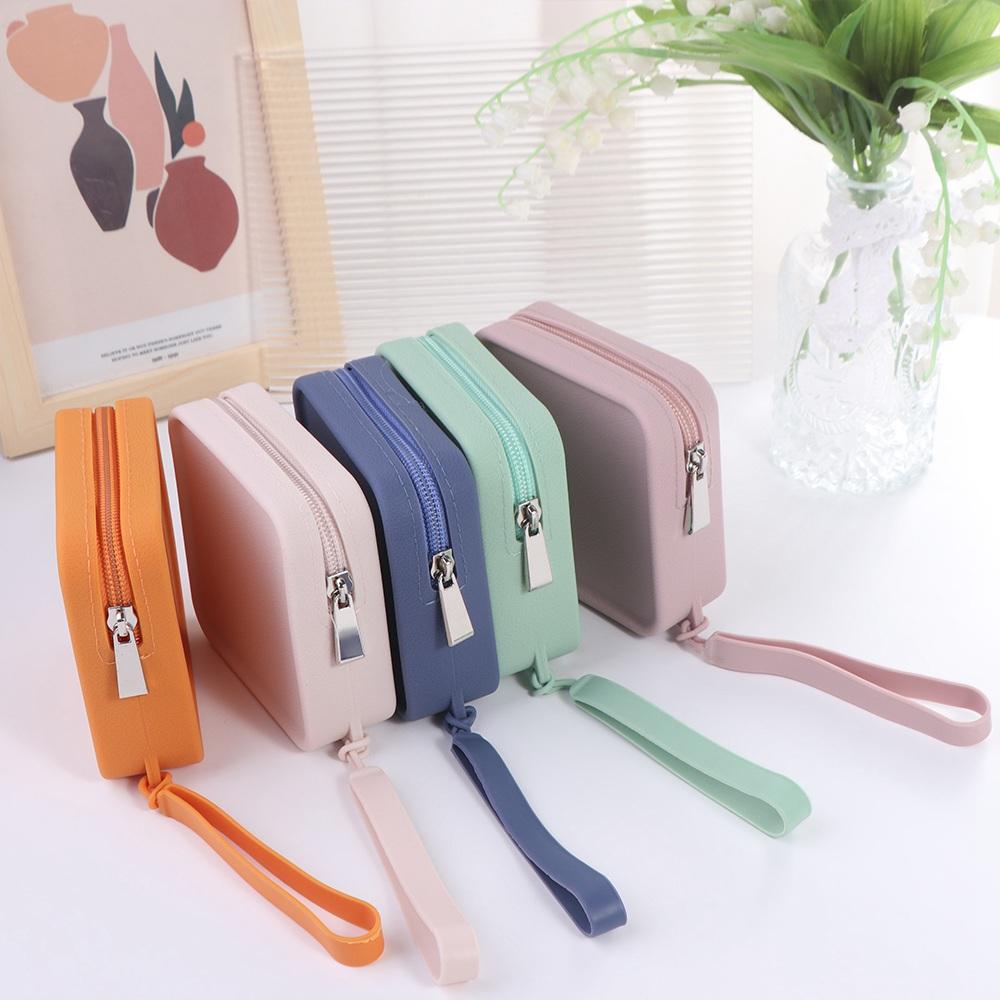 

INS Silicone Square Coin Purse Mini Small Item Bag Earphone Storage Bag Men