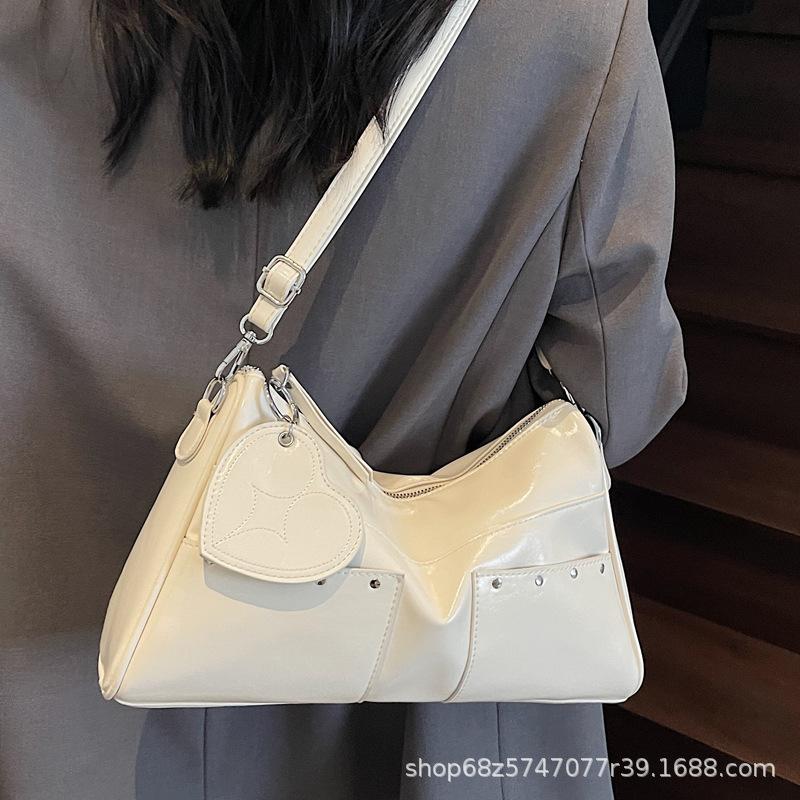 Fashion trend large-capacity messenger bag women's 2025 new French niche tote bag casual commuter shoulder bag