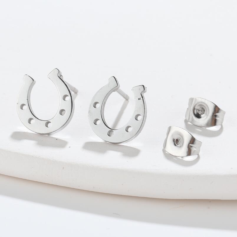 U-Shaped C-Shaped Stainless Steel Horseshoe Earrings - Simple Geometric Accessories for Women