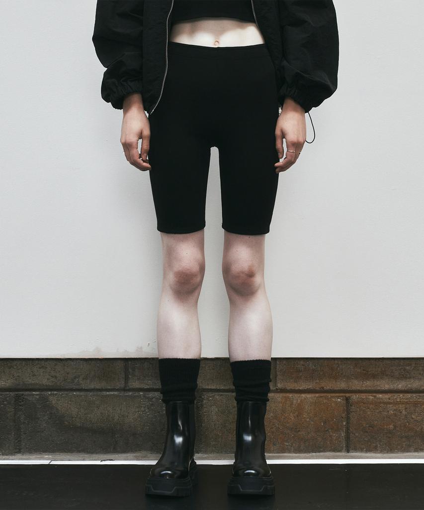 NEEV Minimal Stretchy Biker Shorts (Black)