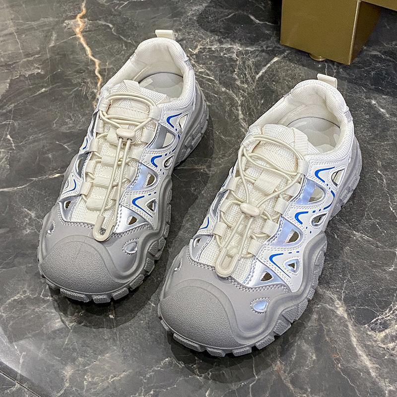 

White deer same ugly cute women s shoes 2025 new spring and summer sports outdoor hiking non-slip hiking shoes leather sandals 40