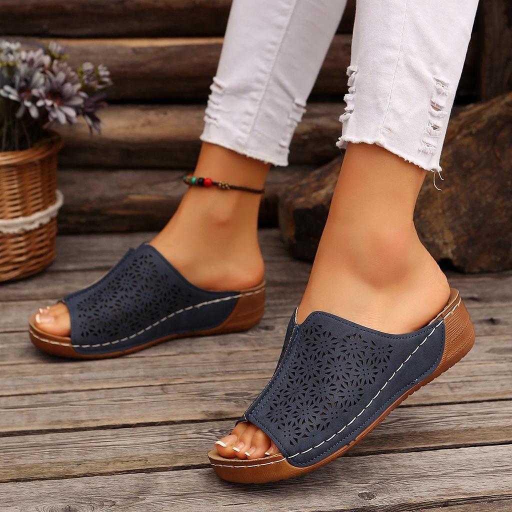 Women Hollow Out Wedge Slippers New Summer Comfy Platform Sandals Non Slip Plus Size Slippers Slides Women Zapatos De Mujer
