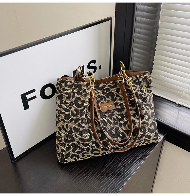 Large-Capacity Leopard Print Tote Bag - Women's Versatile Retro Shoulder Bag