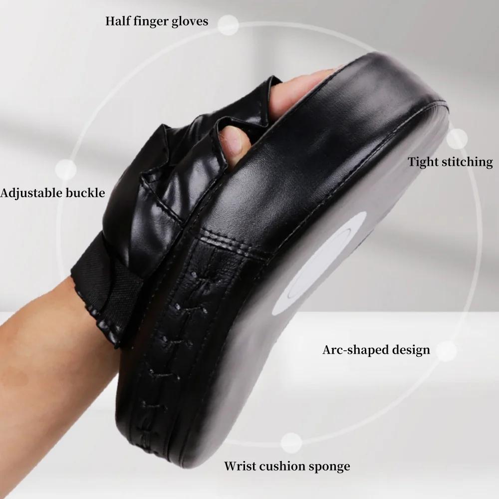 1/2PCS PU Boxing Hand Target Wear Resistant 5-Finger Hand Target Punching Mitts Boxing Focus Pads for Boxing MMA Muay Thai