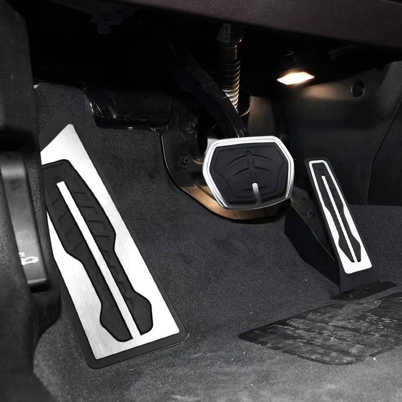For BMW X1 X2 F48 F39 F45 F46 F40 Series 2016 2017- Car Fuel Accelerator Brake Pedal Cover Trim Non-Slip Pad Car Accessories