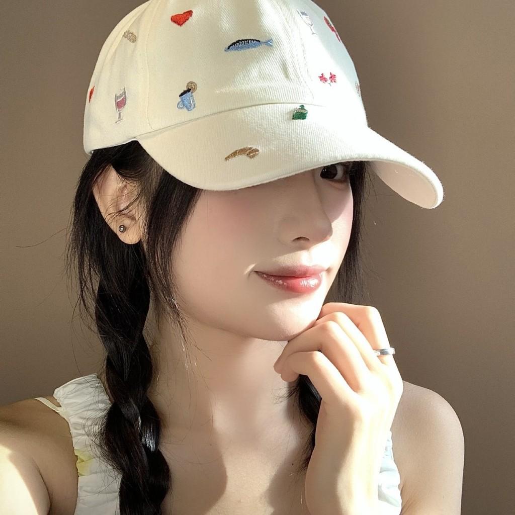 Classic Cotton Baseball Cap With Adjustable Strap And Floral Embroidery For Women