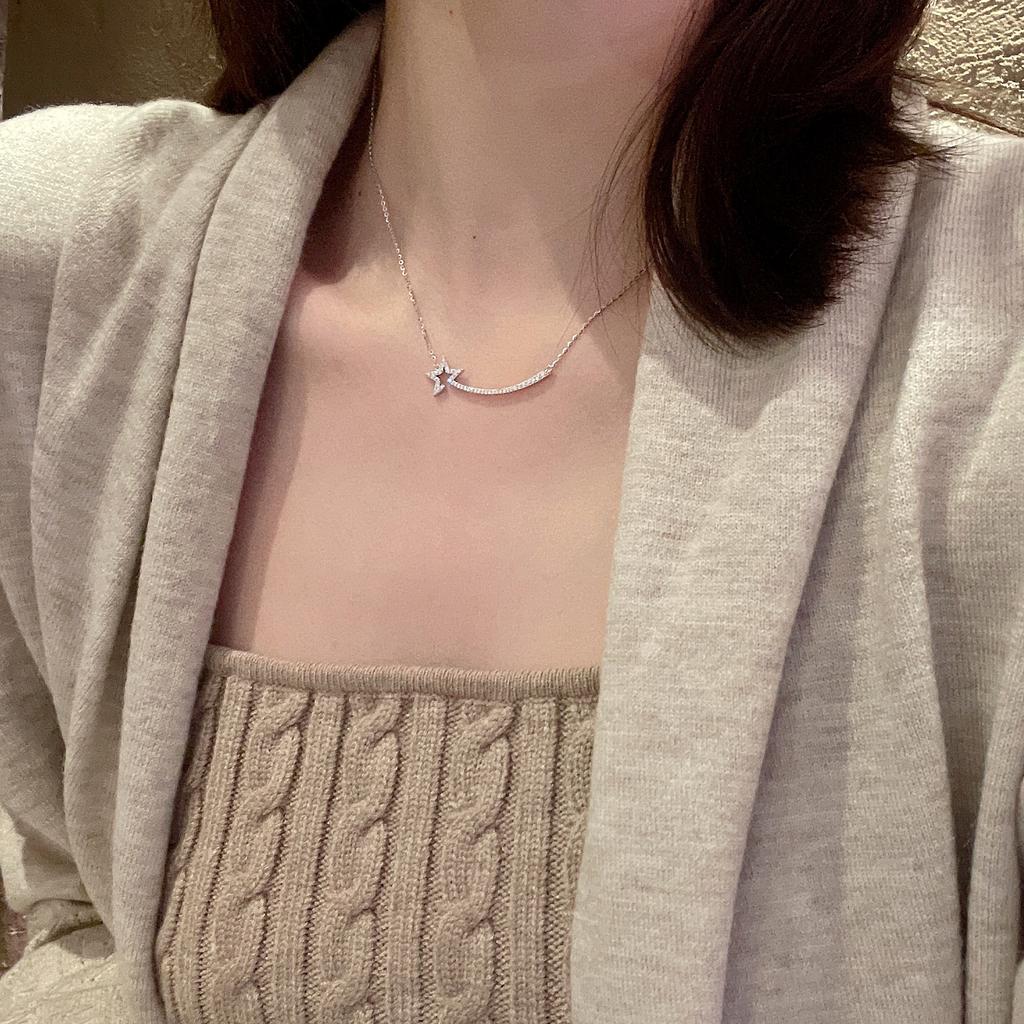 A Meteor, Niche Necklace, Women's Light Luxury Design, Brand Collarbone Chain, High-end Gift for Girlfriend