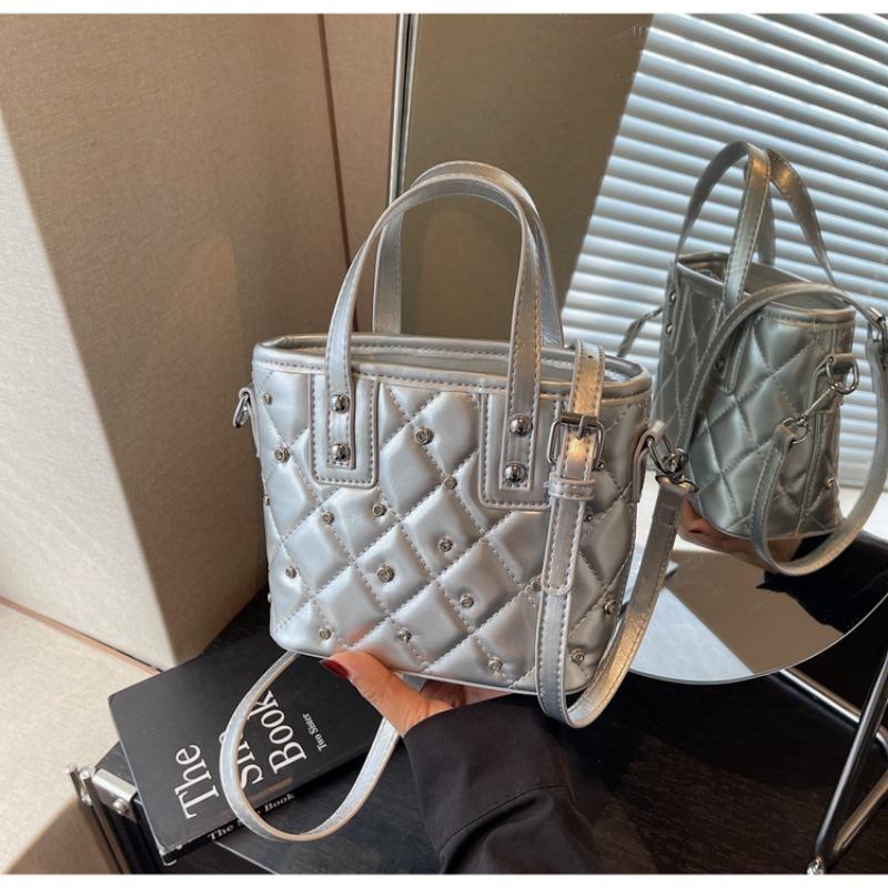 Niche Bag Women's New Summer Versatile Messenger Bag Diamond-encrusted Bucket Bag