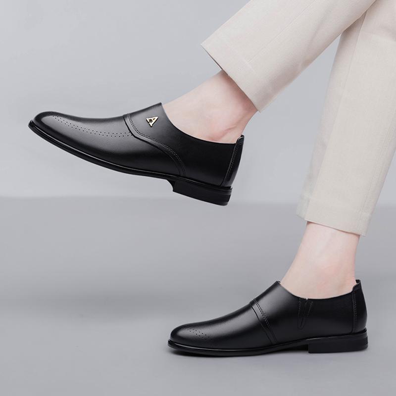 Rutschfester Herren-Loafer All-Match Herren-Hochzeitsschuhe 2024 Neuankömmling Klassische Herrenschuhe für Kleid Bequeme Herren-Freizeitschuhe