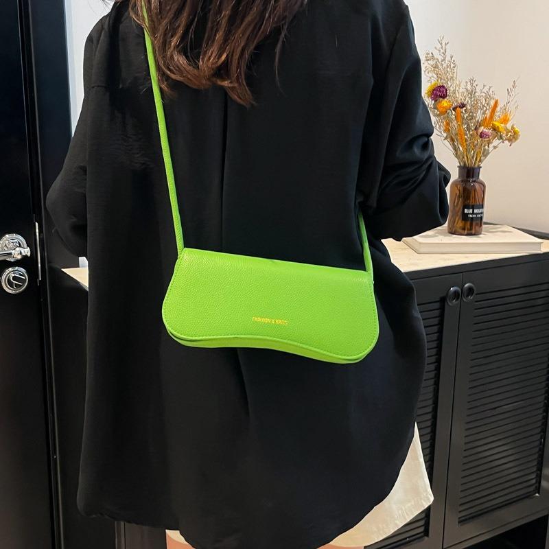 New solid color shoulder armpit bag retro fashion small square bag simple high-end versatile messenger bag women