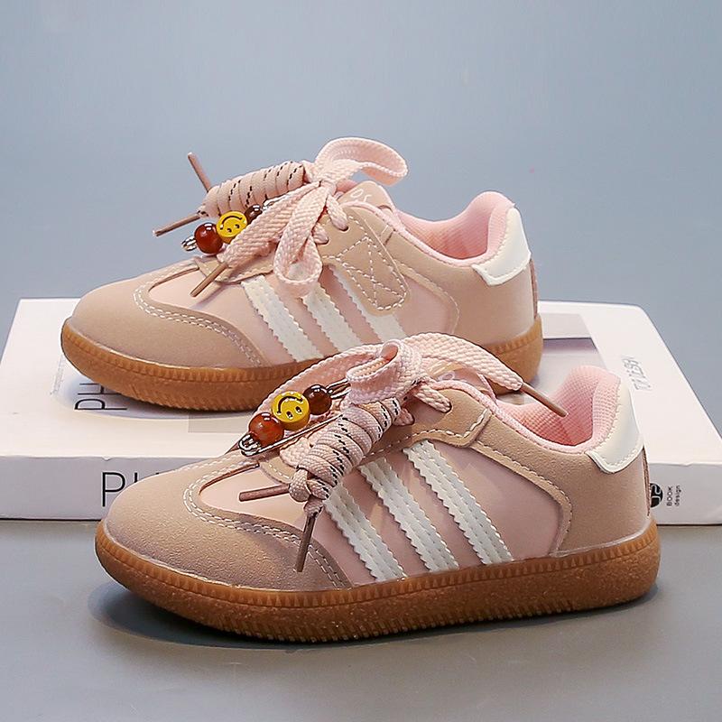 Soft-soled non-slip children's sports shoes 2025 autumn explosion baby girl casual shoes boys leather Forrest Gump shoes