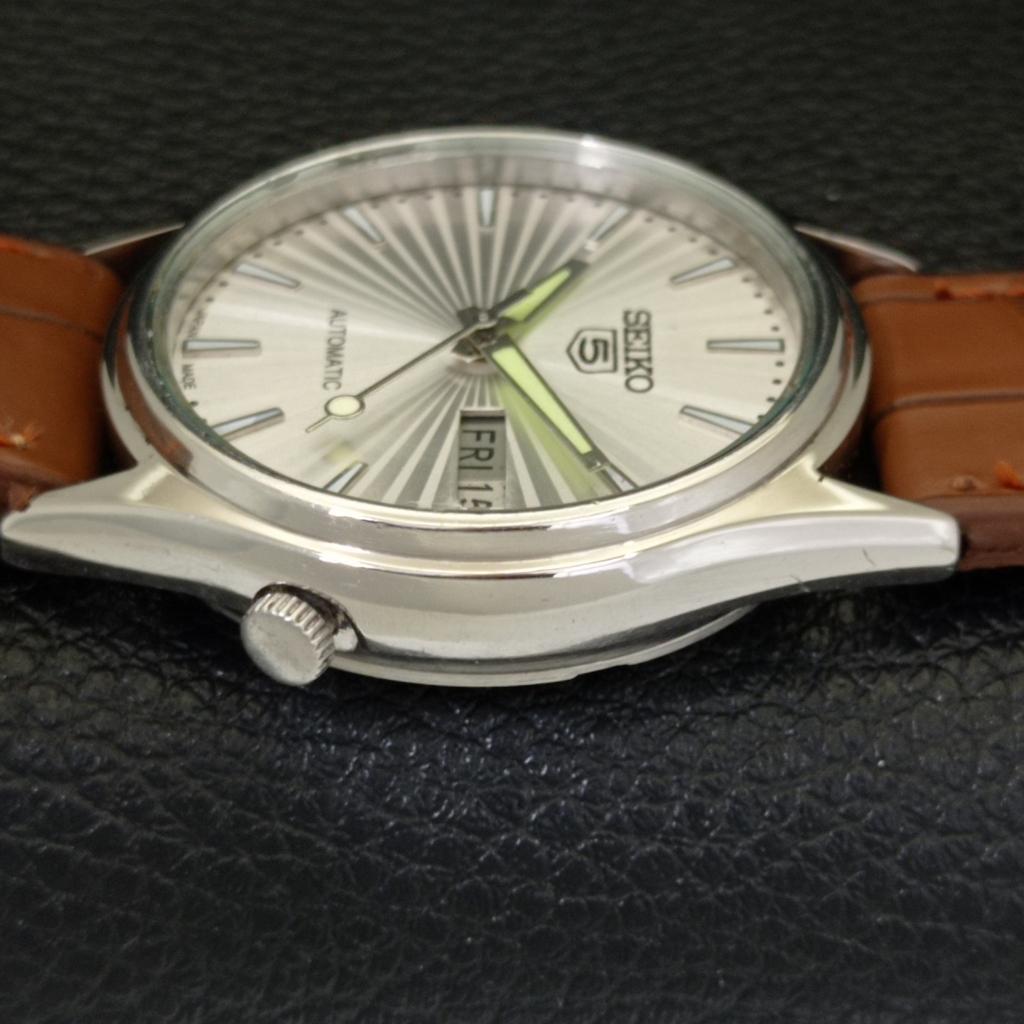 SEIKO 5 AUTOMATIC 7009A VINTAGE JAPAN MENS SILVER COLOR DIAL WATCH a701626-5 R206c-a701626