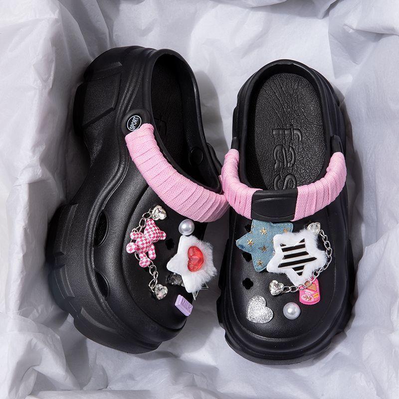 Zapatos de agujeros con suela gruesa para uso exterior de verano DIY dulce y fresco estilo Y2K estrella de cinco puntas elevador de bolsa zapatillas frescas