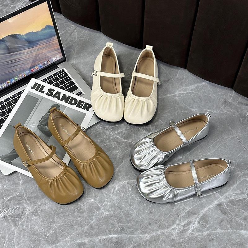 Gentle Small Fragrant Wind Shallow Mouth Mary Jane Shoes Summer Word with Sandals 2025 New Pleated Flat-bottomed Work Shoes