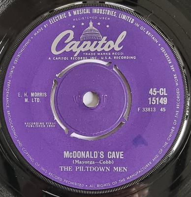 7inch Record PILTDOWN MEN - McDonald's Cave 45CL15149 Capitol Records 1960 UK Rock Used