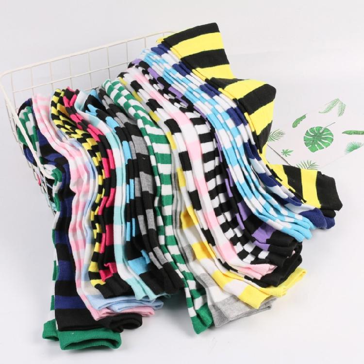 Damen Gestreifte Overknee Oberschenkelhohe Lange Socken für Weihnachts-Feierparty
