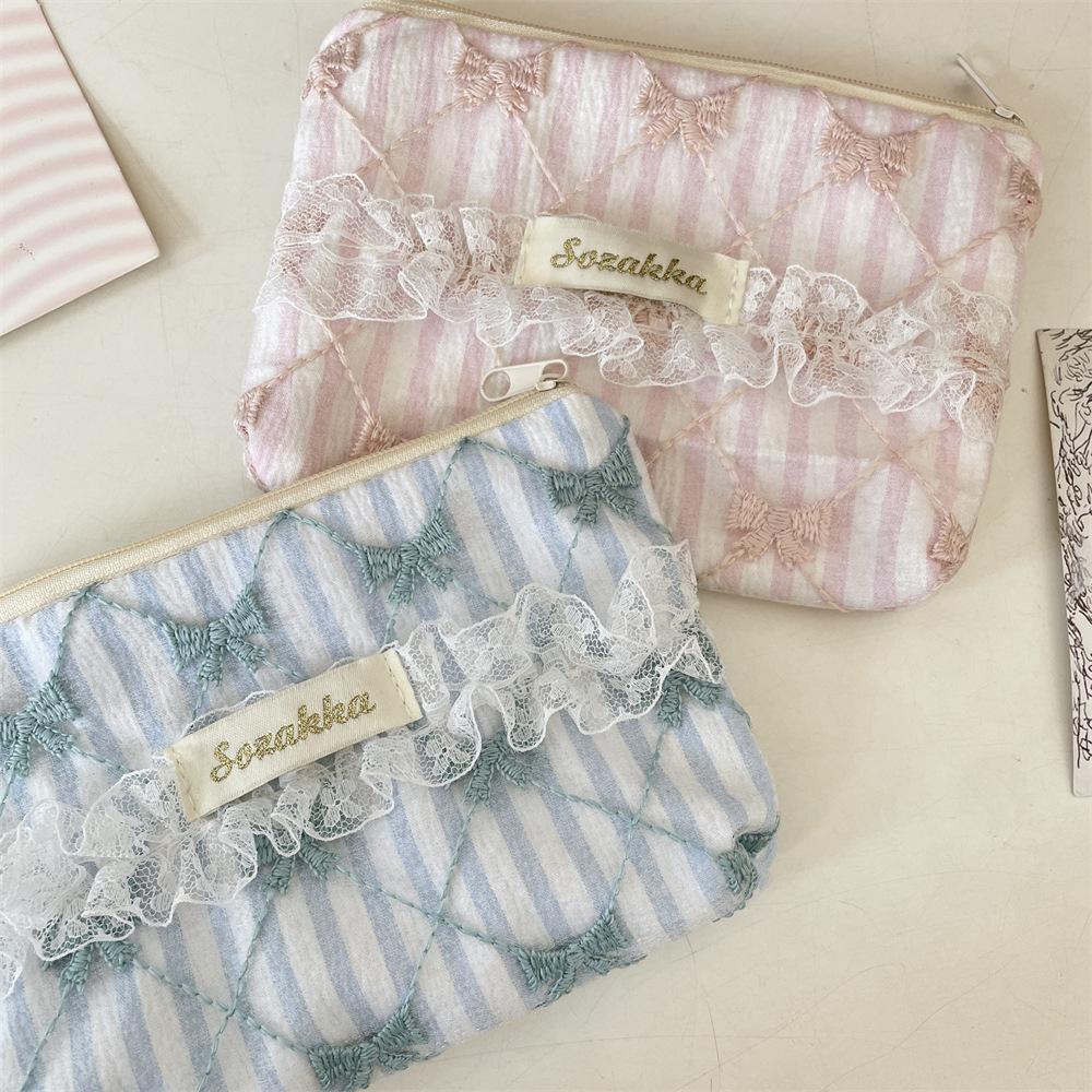 Lace Floral Coin Purse Niche Portable Key Earphones Lipstick Storage Bag Girls Coin Pouch Kids Zipper Cute Purse Small Wallet