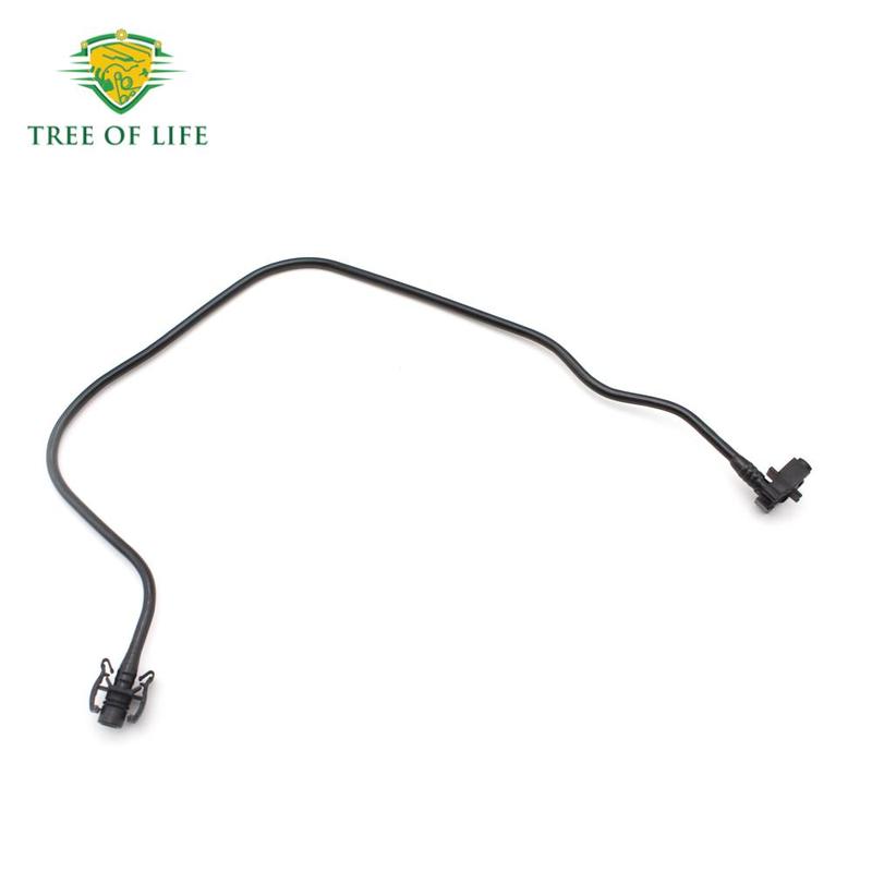 Radiator Expansion Water Overflow Hose Pipe For Citroen C1 Peugeot 107 Ford FIESTA MK6 8V218B081BD 1562827 8V218B081BC 1504772