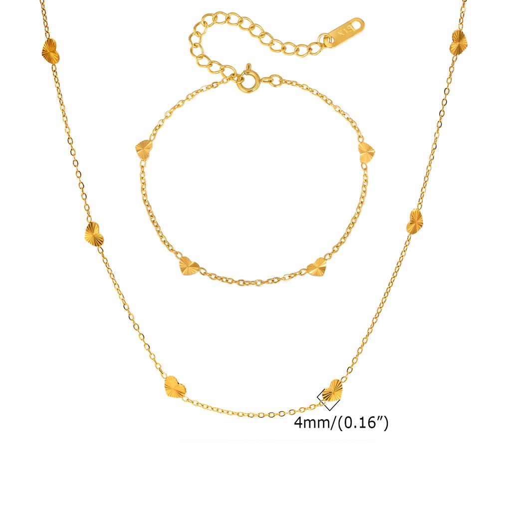 Elegant Heart Stainless Steel Bracelet for Women Girl, Waterproof Gold Plated Charm Bracelet, Luxury Aesthetic Party Jewelry