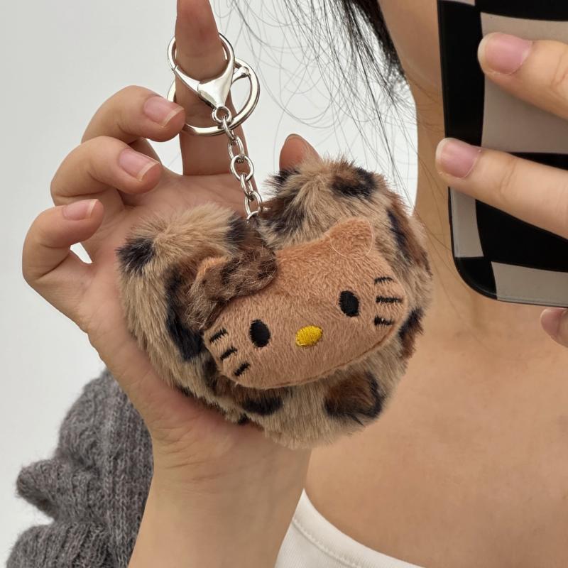 

Latest Animation Hello Kitty Fashion Bag Retro Leopard Doll Pendant Kawaii Anime Plaything Keychains Accessories Keyring Gift