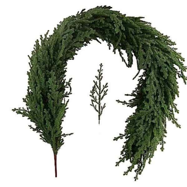 

Factory Direct Supply Waterproof Eco-Friendly Soft Plastic Flowers Forest Style Creative Decoration Pendant Woven Christmas