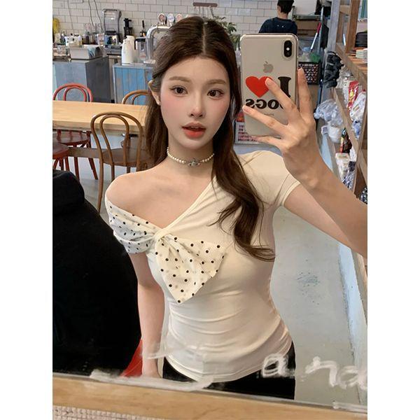 

Niche Design Women s Unique White Short Sleeve Slim-Fit Summer T-Shirt Small белый