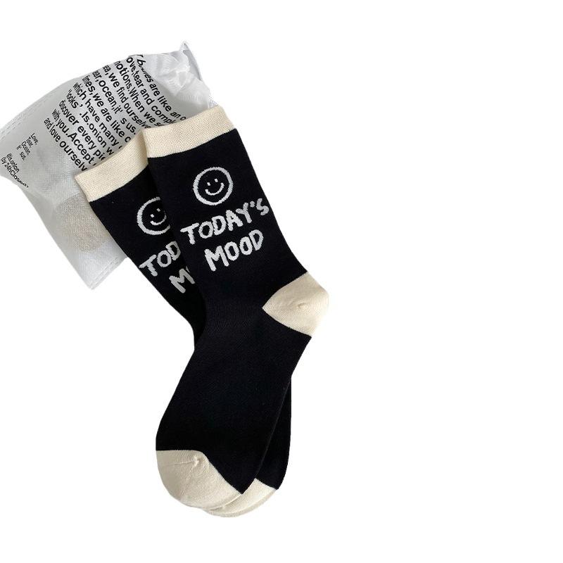 Buchstaben Socken Damen Mittellange Socken Japanisch Basic Kontrastfarbe Trendige Socken Koreanisch Vielseitig Gekämmte Baumwollsocken