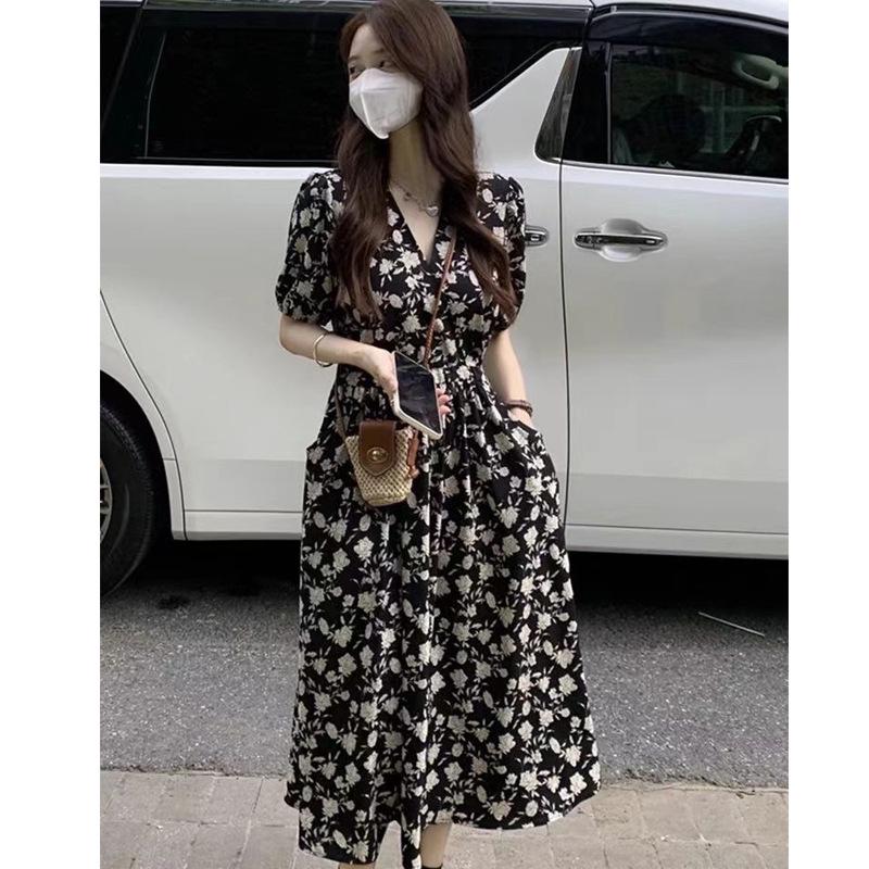 

2024 Summer Retro French Floral V-Neck Dress for Women S (75-90)